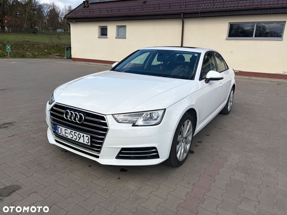 Audi A4 Limousine 2.0 TFSI ultra S tronic - 12