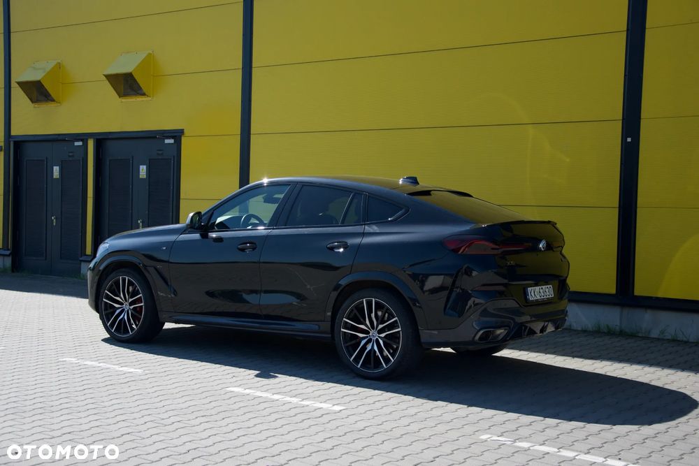 BMW X6 - 13