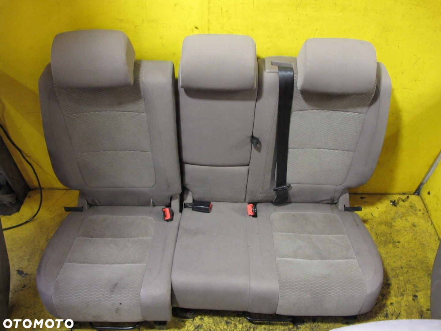 VW GOLF PLUS FOTELE KANAPA BOCZKI DRZWI KPL EU - 13