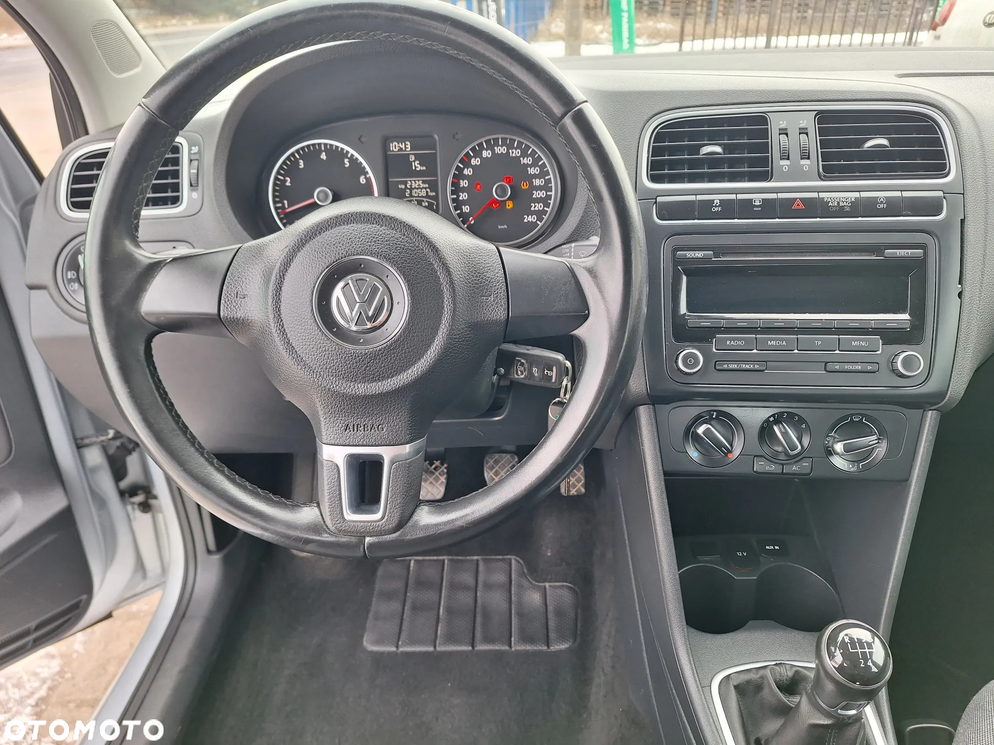 Volkswagen Polo - 10