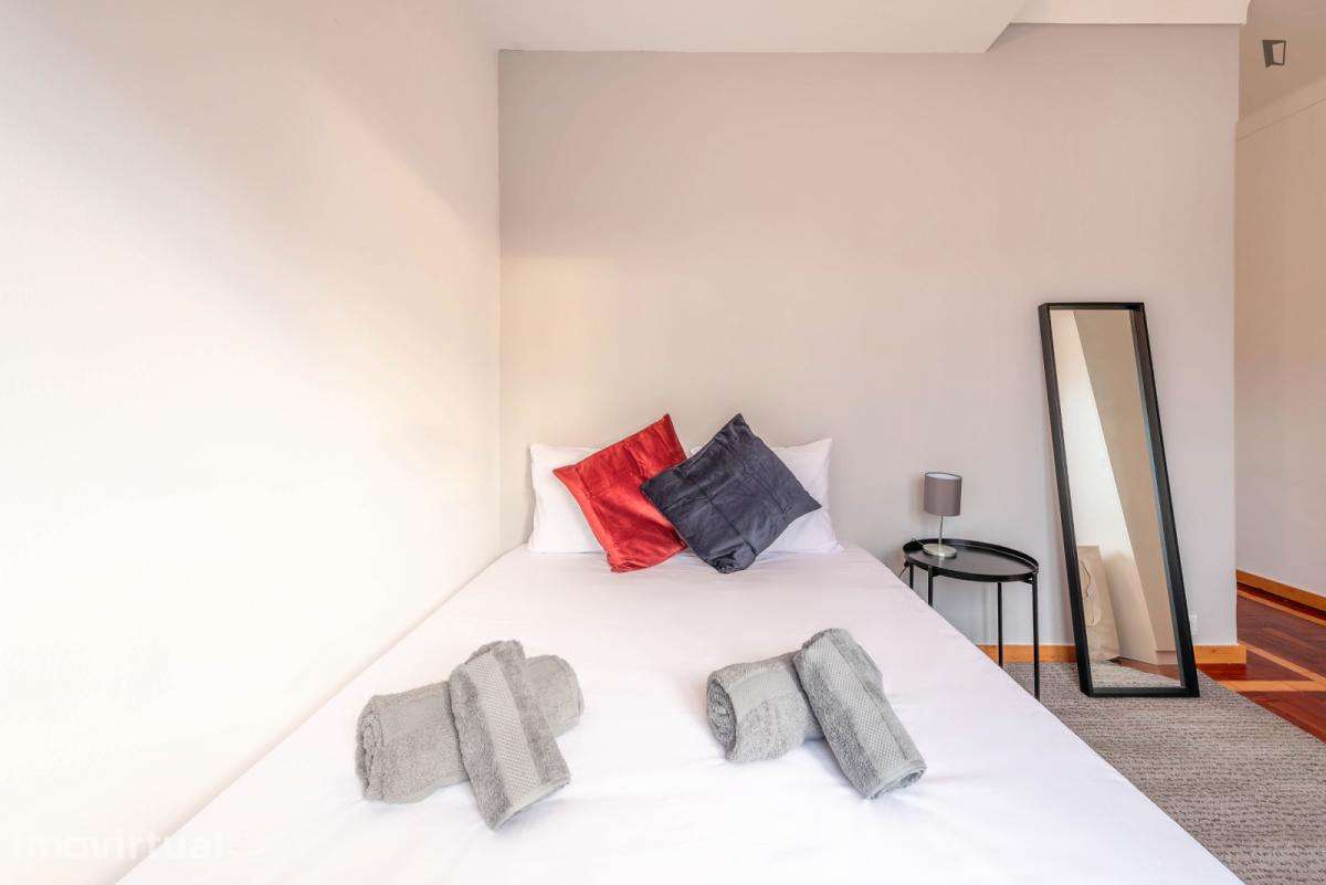 Quarto - localizado em Telheiras Lisbon - Grande imagem: 3/12