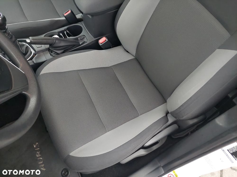 Toyota Auris 1.6 Active - 12