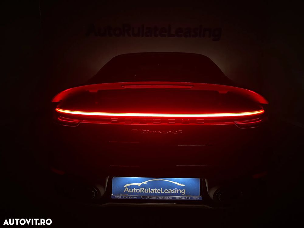 Porsche 911 4S PDK - 31