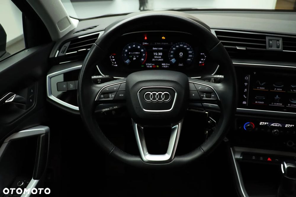 Audi Q3 35 TFSI S tronic - 22