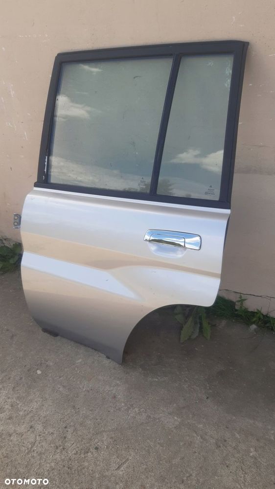 Drzwi lewy tyl MITSUBISHI PAJERO PININ 98-07r - 3