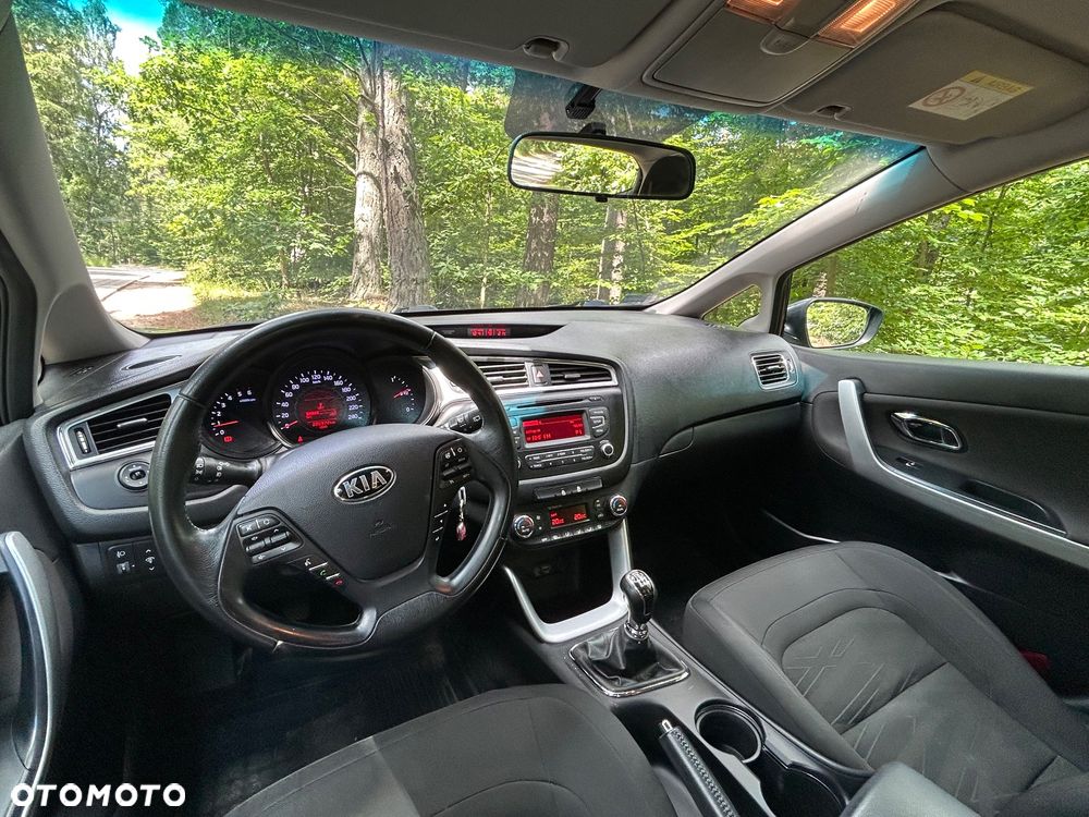Kia Ceed 1.6 CRDi M - 3