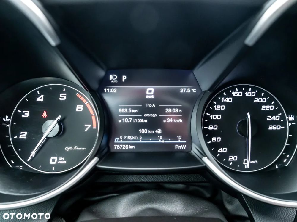Alfa Romeo Giulia 2.0 Turbo Sprint - 15