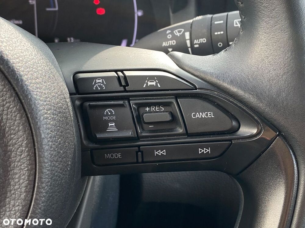 Toyota Yaris Cross Hybrid 1.5 Style - 25