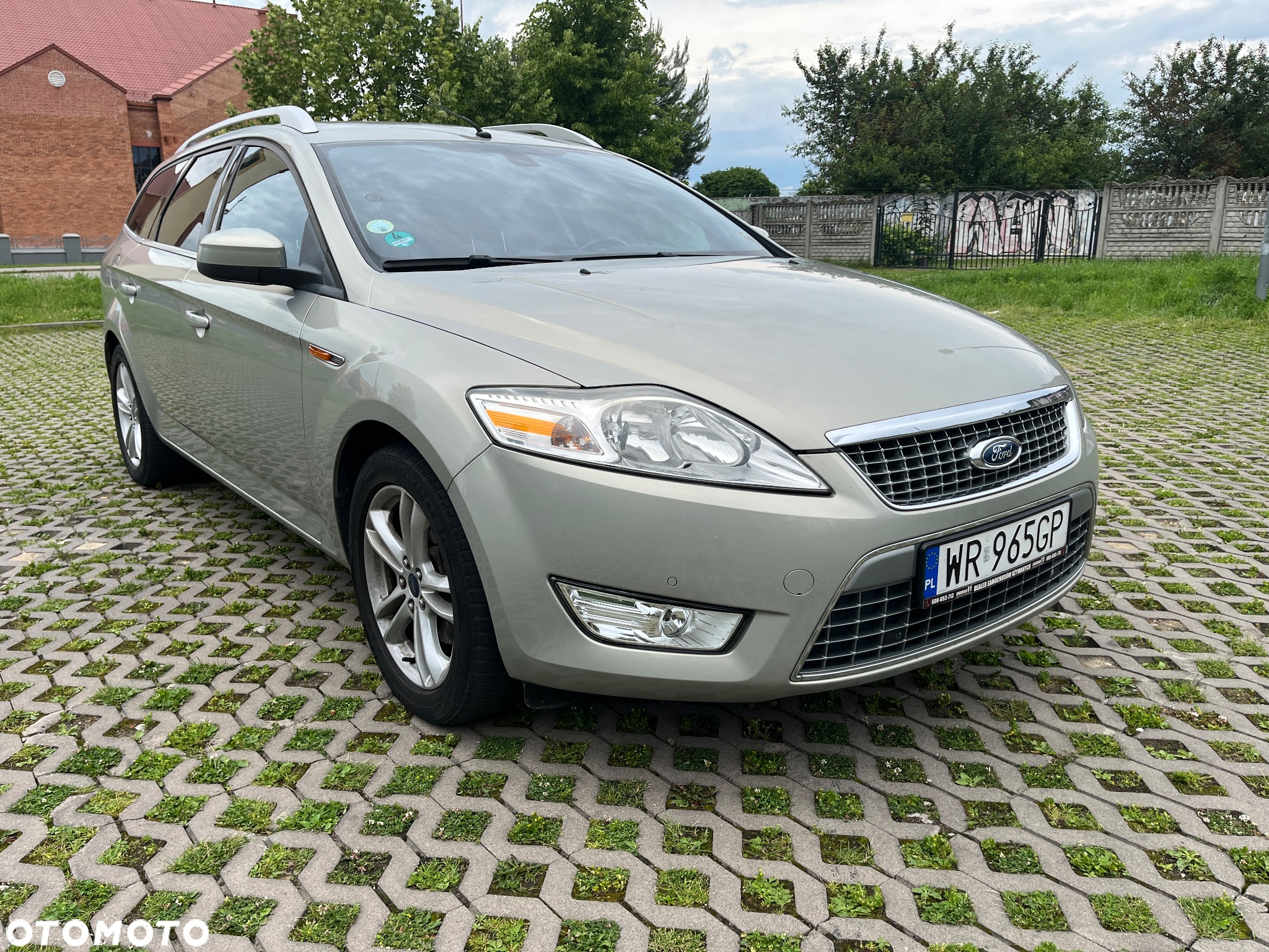 Ford Mondeo 2.0 Flexifuel-LPG Ambiente - 7