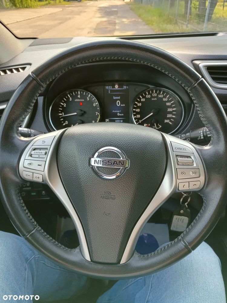 Nissan Qashqai 1.2 DIG-T Acenta Xtronic EU6 - 25