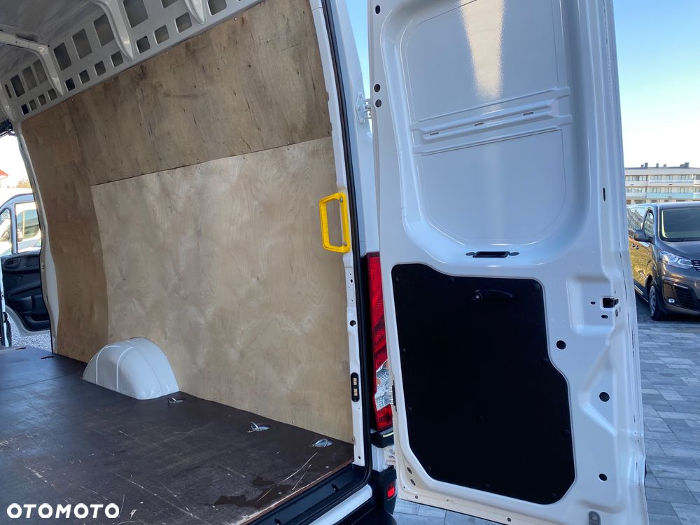 Iveco DAILY 3.0 HI MATIC 35-180, MAX długi, zakupiony w salonie w Rzeszowie, serwisowany, bezwypadkowy, pełna dokumentacja - 38