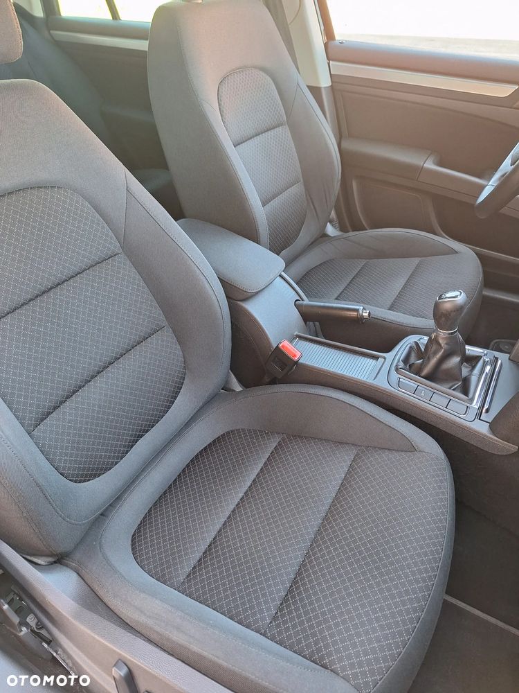 Skoda Superb 2.0 TDI Comfort - 24