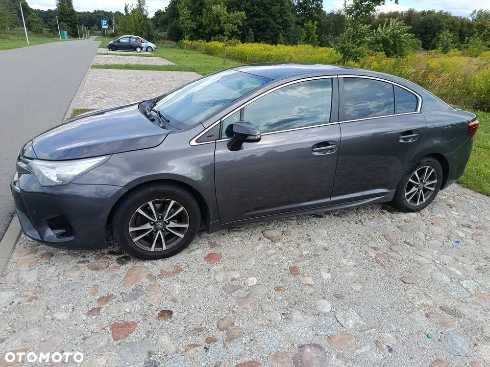 Toyota Avensis 2.0 Prestige MS - 1