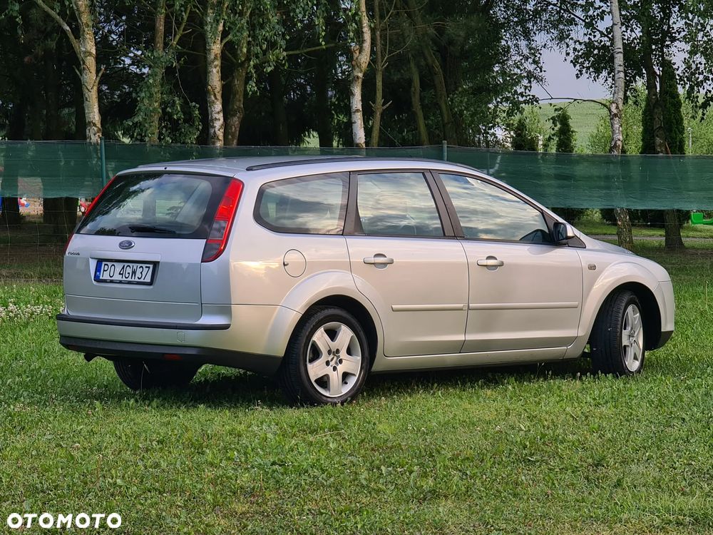 Ford Focus 1.6 16V Style - 3