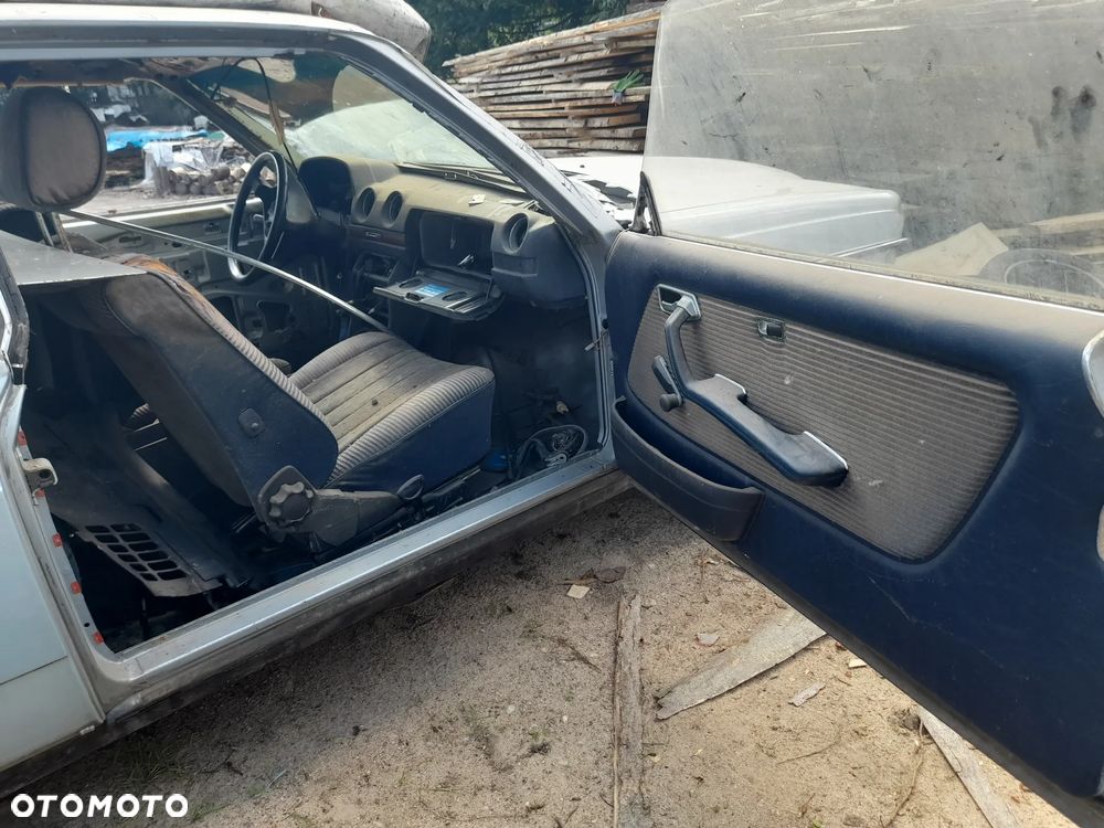 Mercedes-Benz 280 - 4