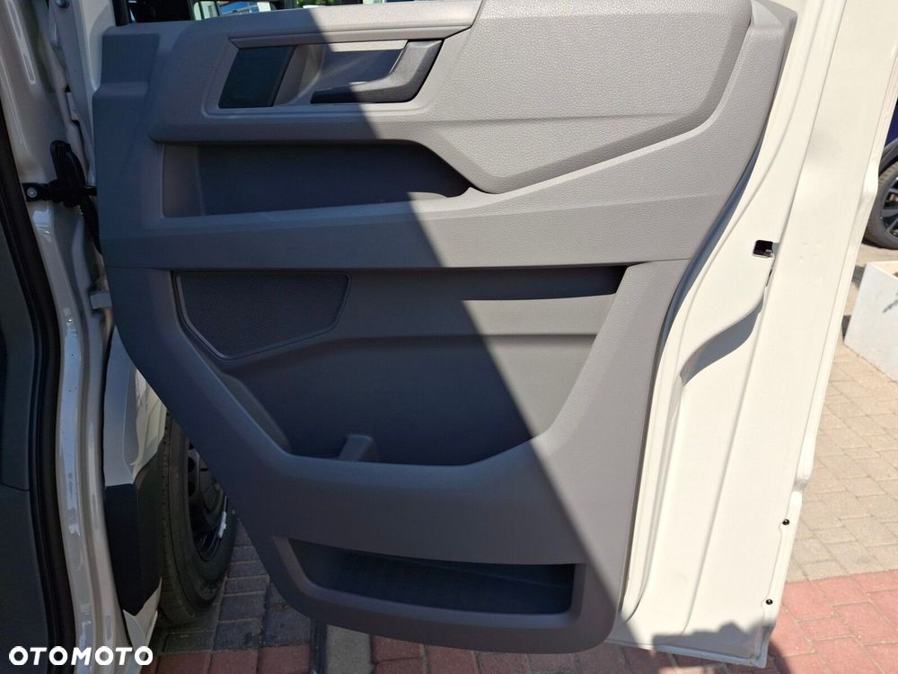 Volkswagen Crafter - 26
