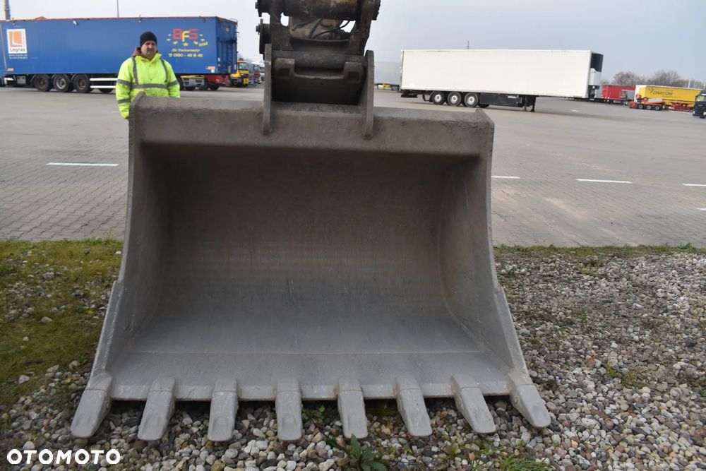 Caterpillar 326FL - 7