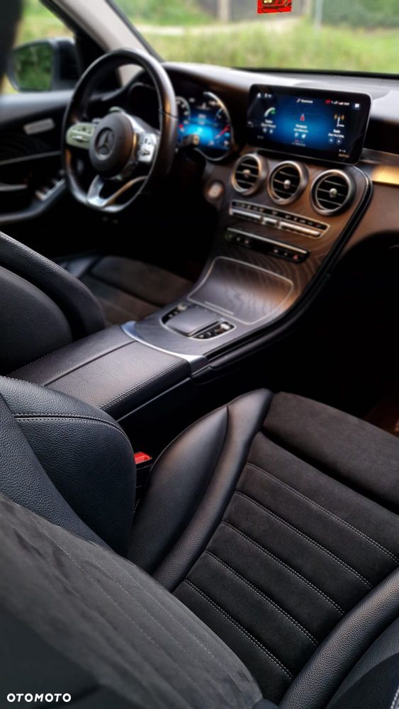 Mercedes-Benz GLC - 6