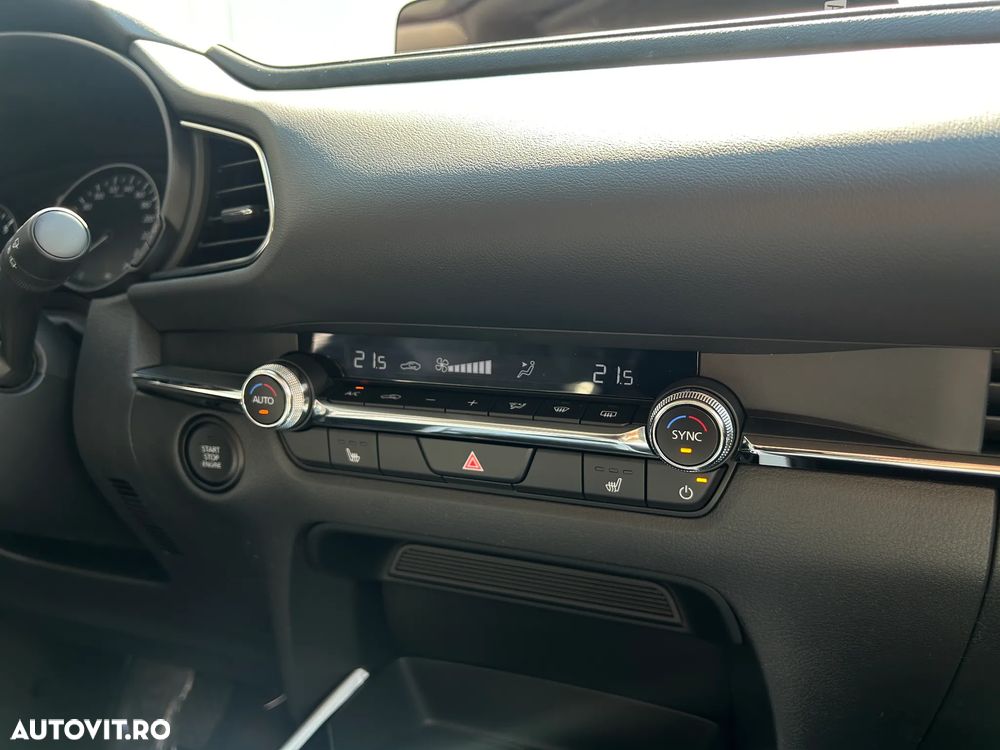 Mazda CX-30 e-SKYACTIV X186 MHEV Homura - 17