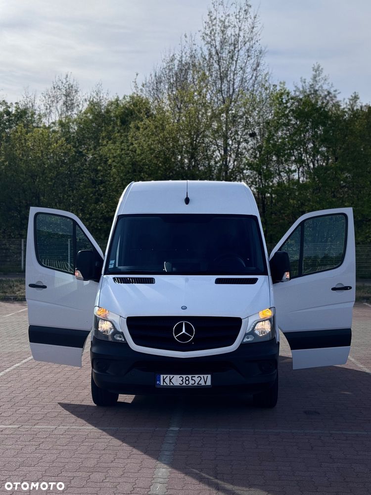 Mercedes-Benz Sprinter (BlueTec) 906.213 - 9