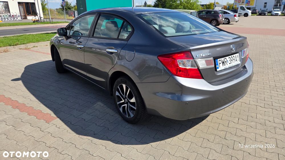 Honda Civic 1.8 Executive (z pak.opc.) - 4