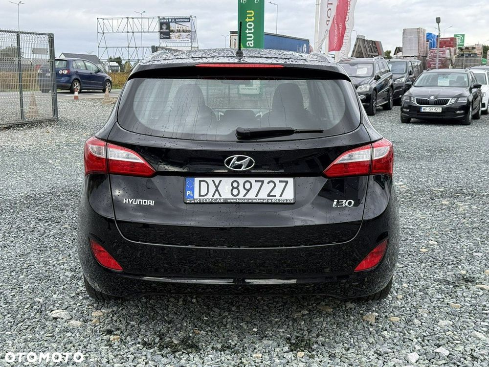Hyundai i30 1.4 Fifa World Cup Edition - 8