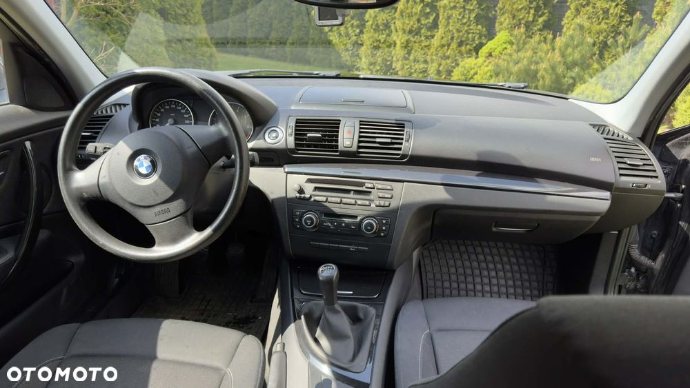 BMW Seria 1 - 10