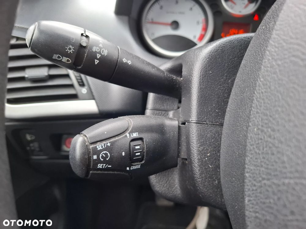 Peugeot 206 plus - 17