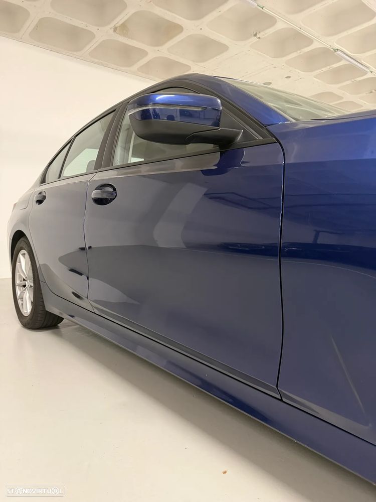 BMW 330 e Aut. Advantage - 4