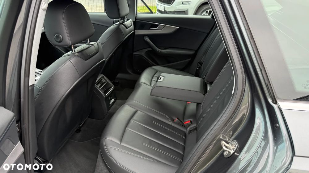 Audi A4 Avant 30 TDI mHEV S Line S tronic - 20