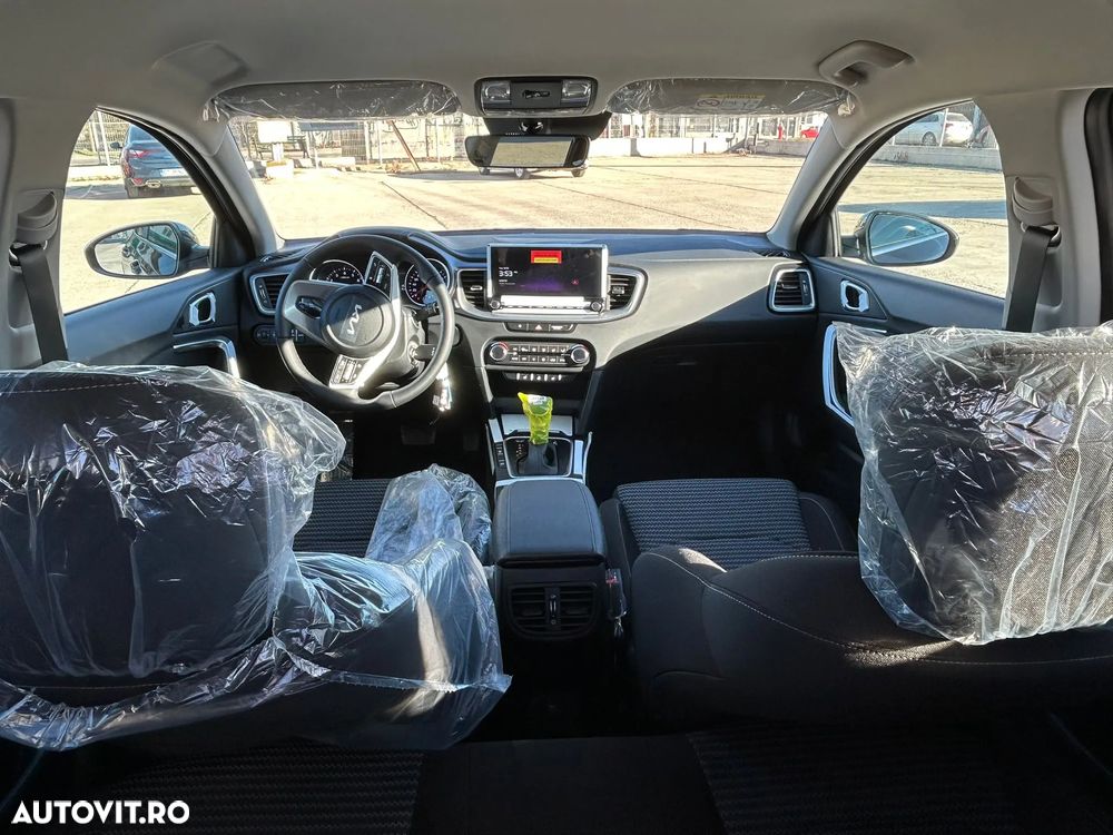 Kia XCeed 1.6 T-GDI 7DCT City - 23