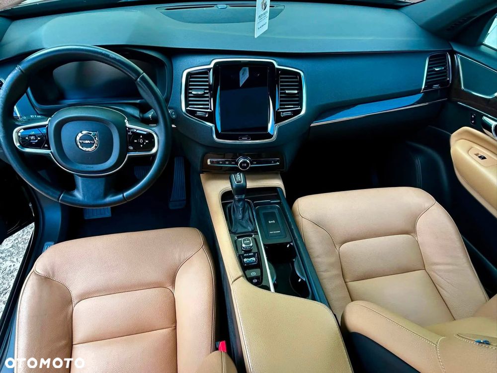 Volvo XC 90 - 5