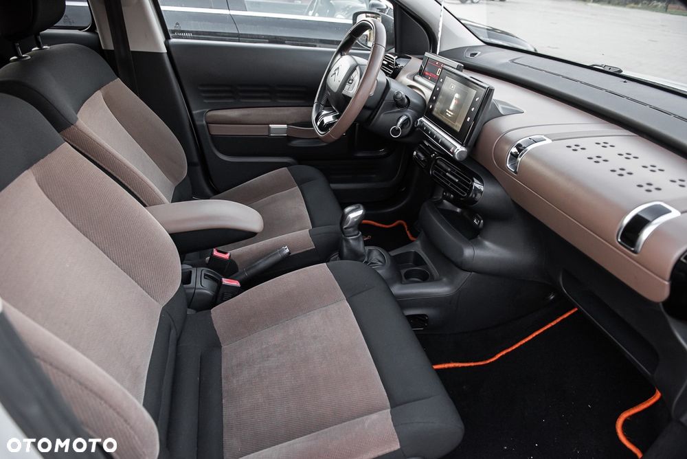Citroën C4 Cactus 1.2 PureTech Shine S&S - 20