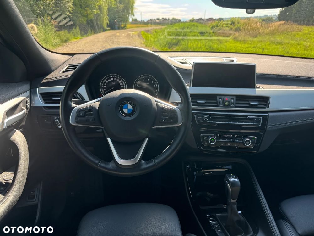 BMW X2 xDrive20i - 12