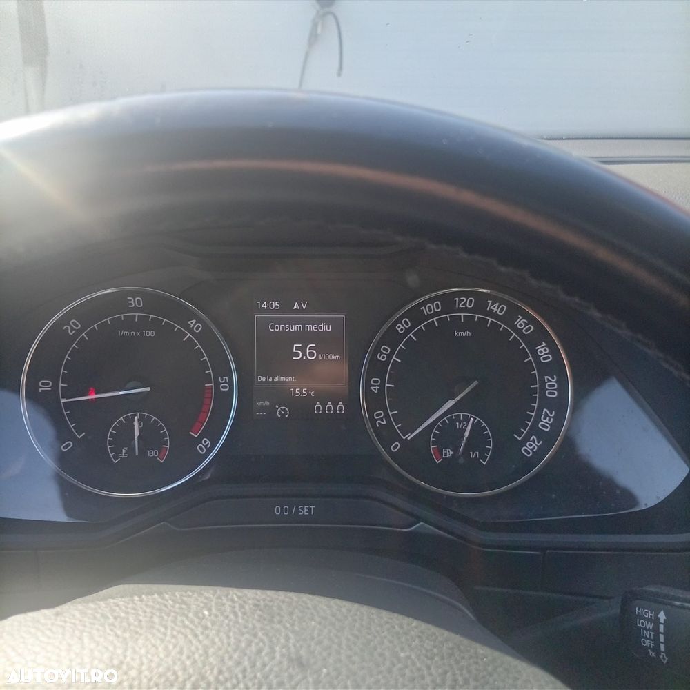 Skoda Superb 1.6 TDI Style - 5