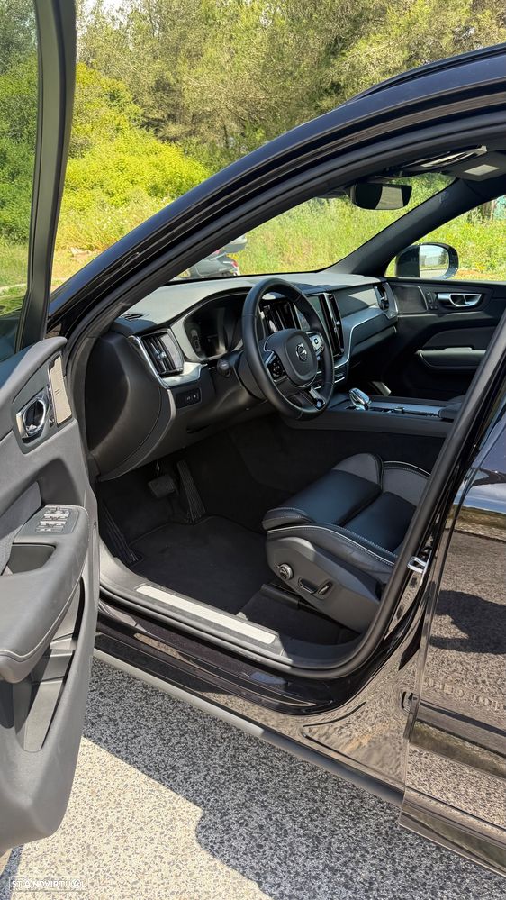 Volvo XC 60 2.0 T8 PHEV Black Edition AWD - 23