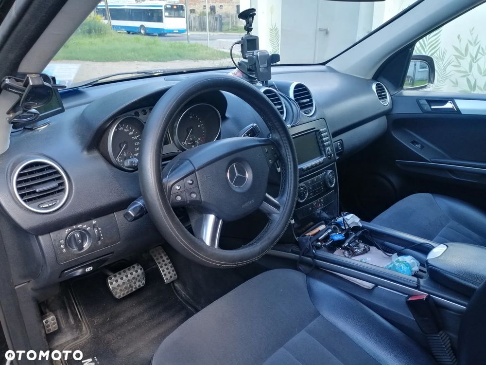 Mercedes-Benz ML - 2
