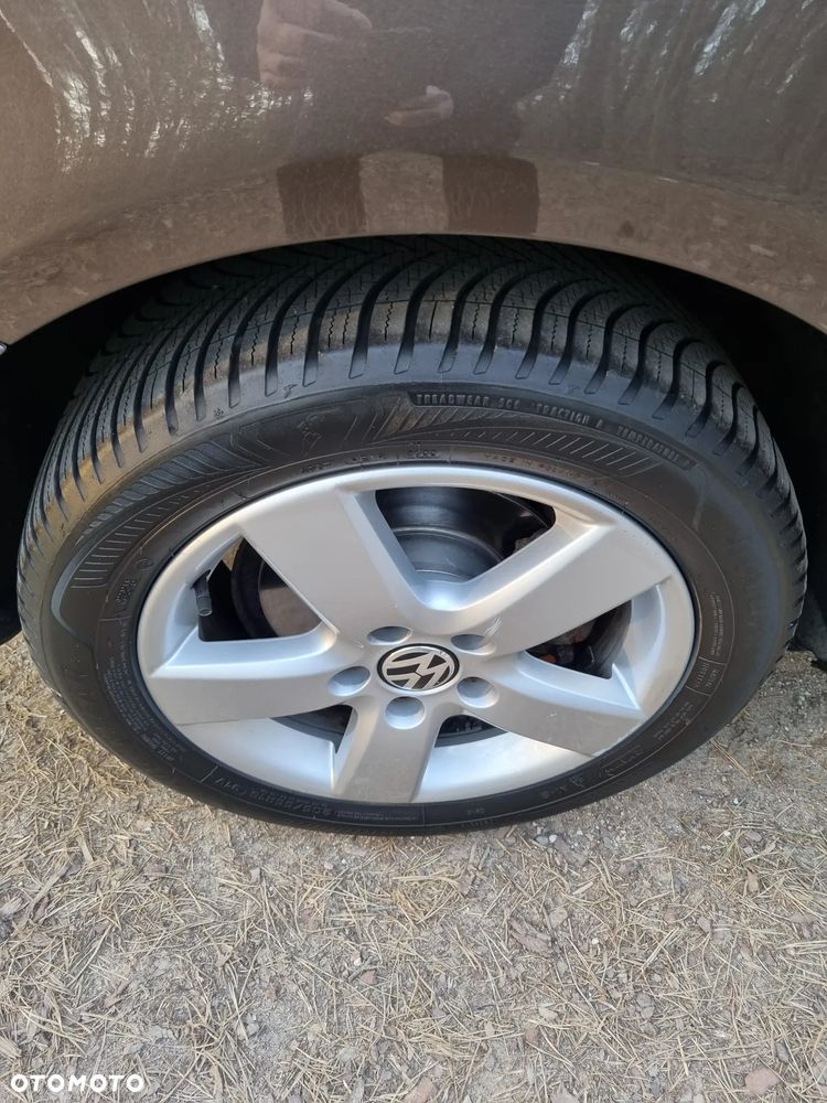 Volkswagen Golf 1.6 TDI DPF BlueMotion Technology Style - 25