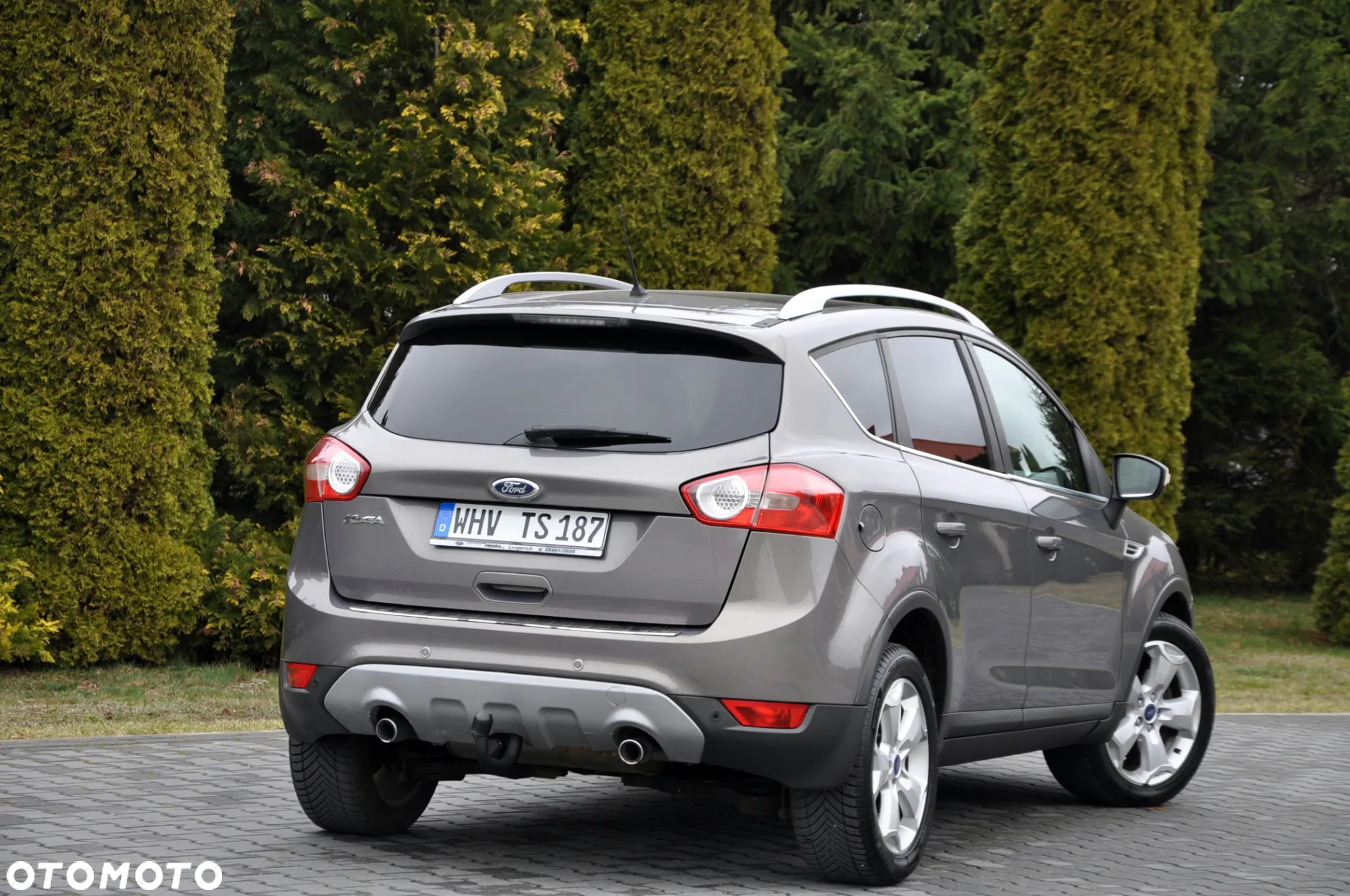 Ford Kuga 2.0 TDCi 4x4 Titanium - 14