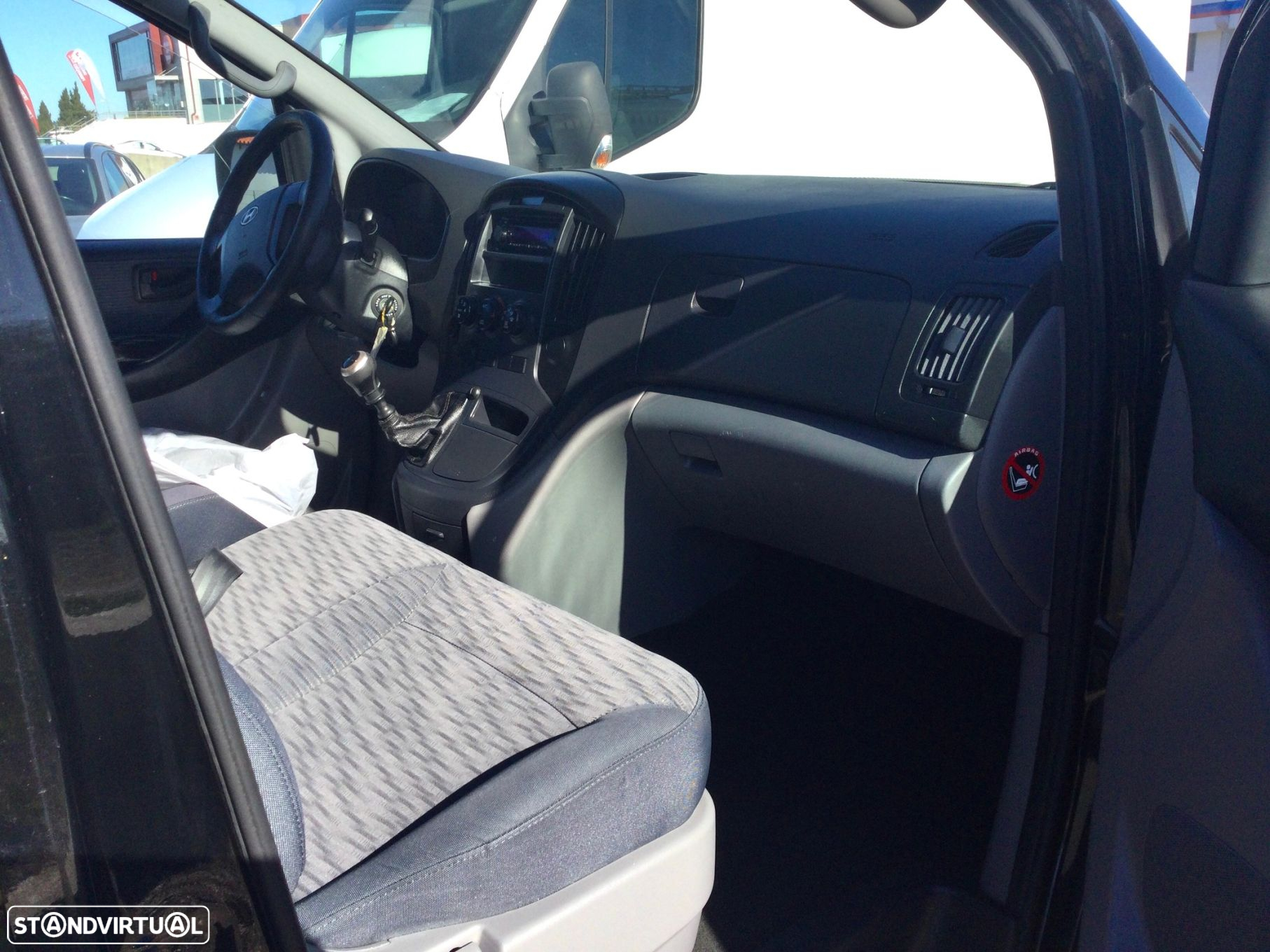 Hyundai H-1 - 8