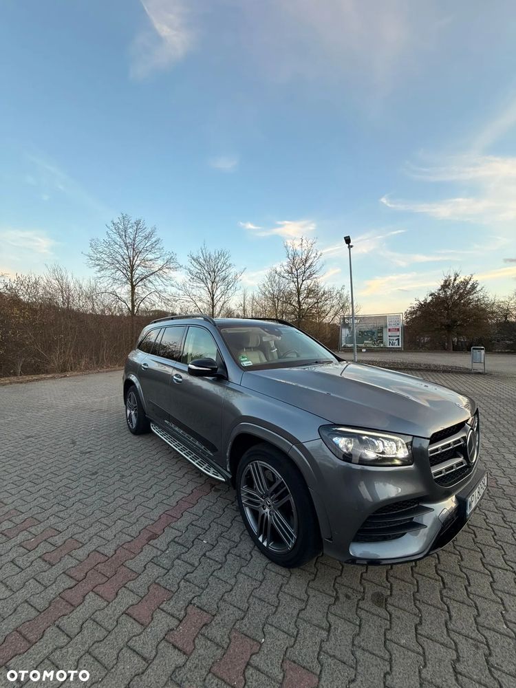 Mercedes-Benz GLS - 19