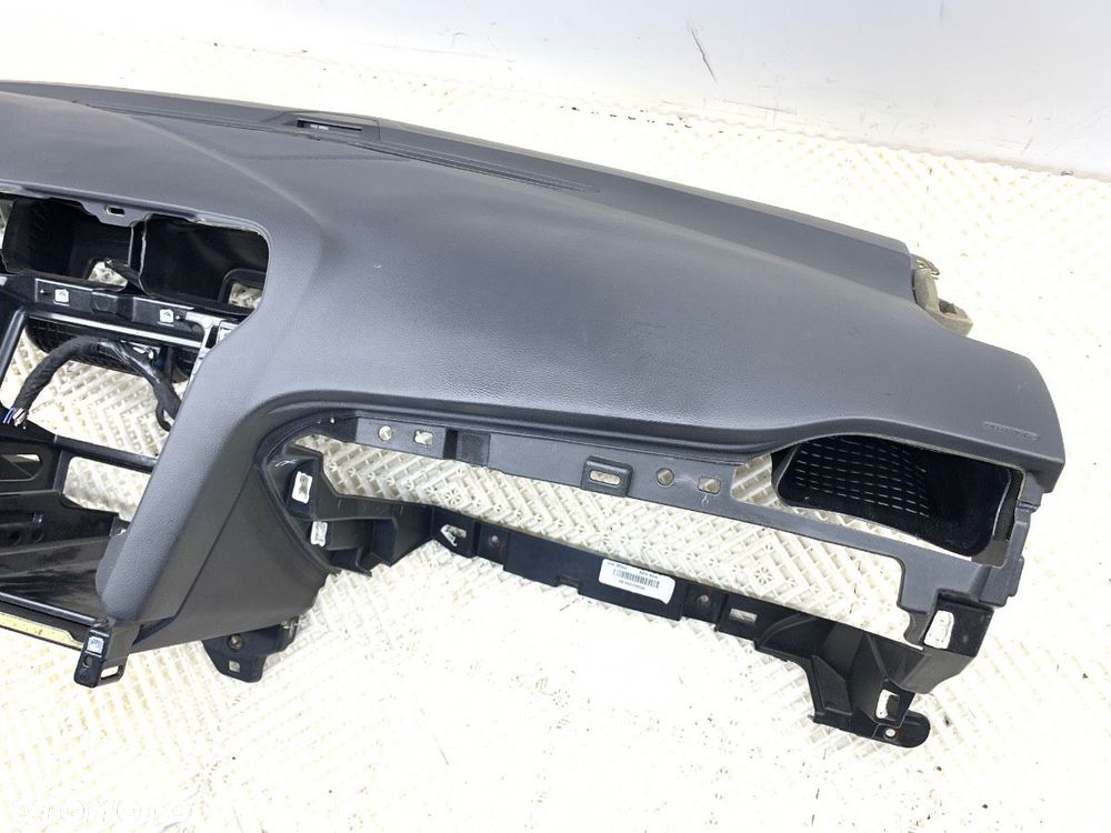 KOKPIT Z PODUSZKĄ PASAŻERA  FORD MONDEO V liftback (CE) 2014 - 2022 2.0 EcoBoost 176 kW [240 KM] - 3
