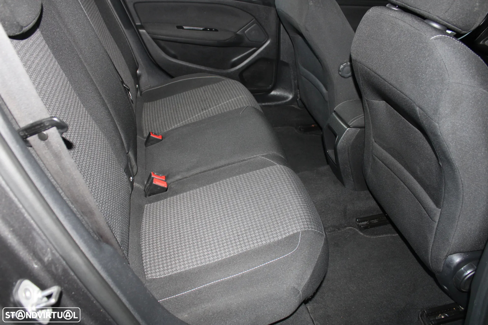 Peugeot 308 SW 1.5 BlueHDi Business Line - 21
