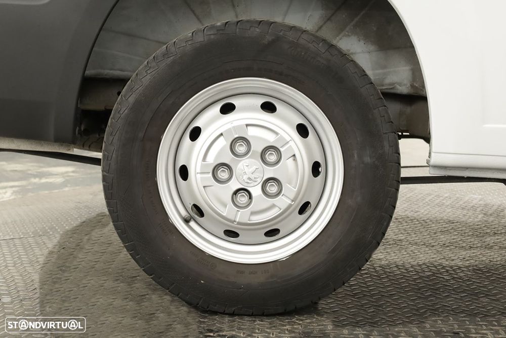 Peugeot boxer 2.2 bluehdi 333 l2h2 - 4