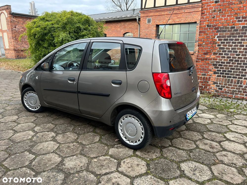 Mitsubishi Colt 1.3 Instyle - 4