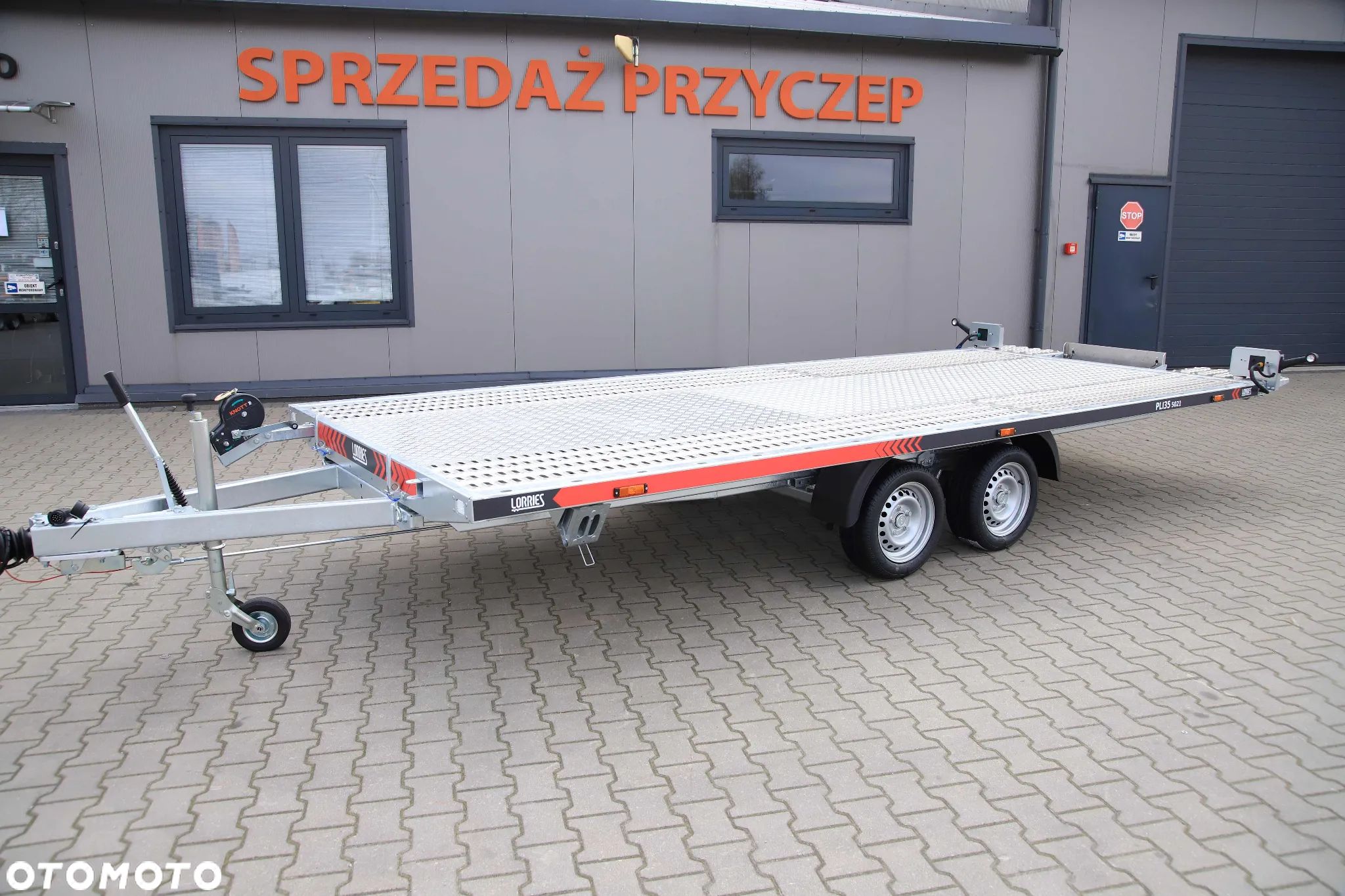 Lorries PLI35-5021 Wypełnienie alu ryfel DMC 3500 kg Uchylna grawitacyjnie - 1
