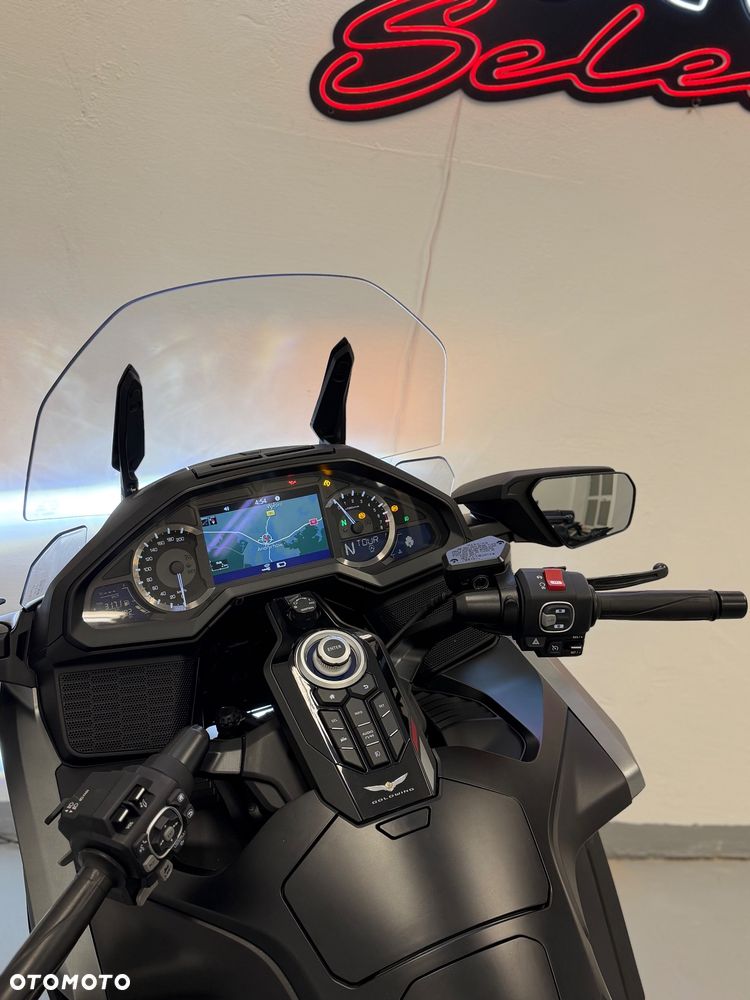 Honda GL - 15