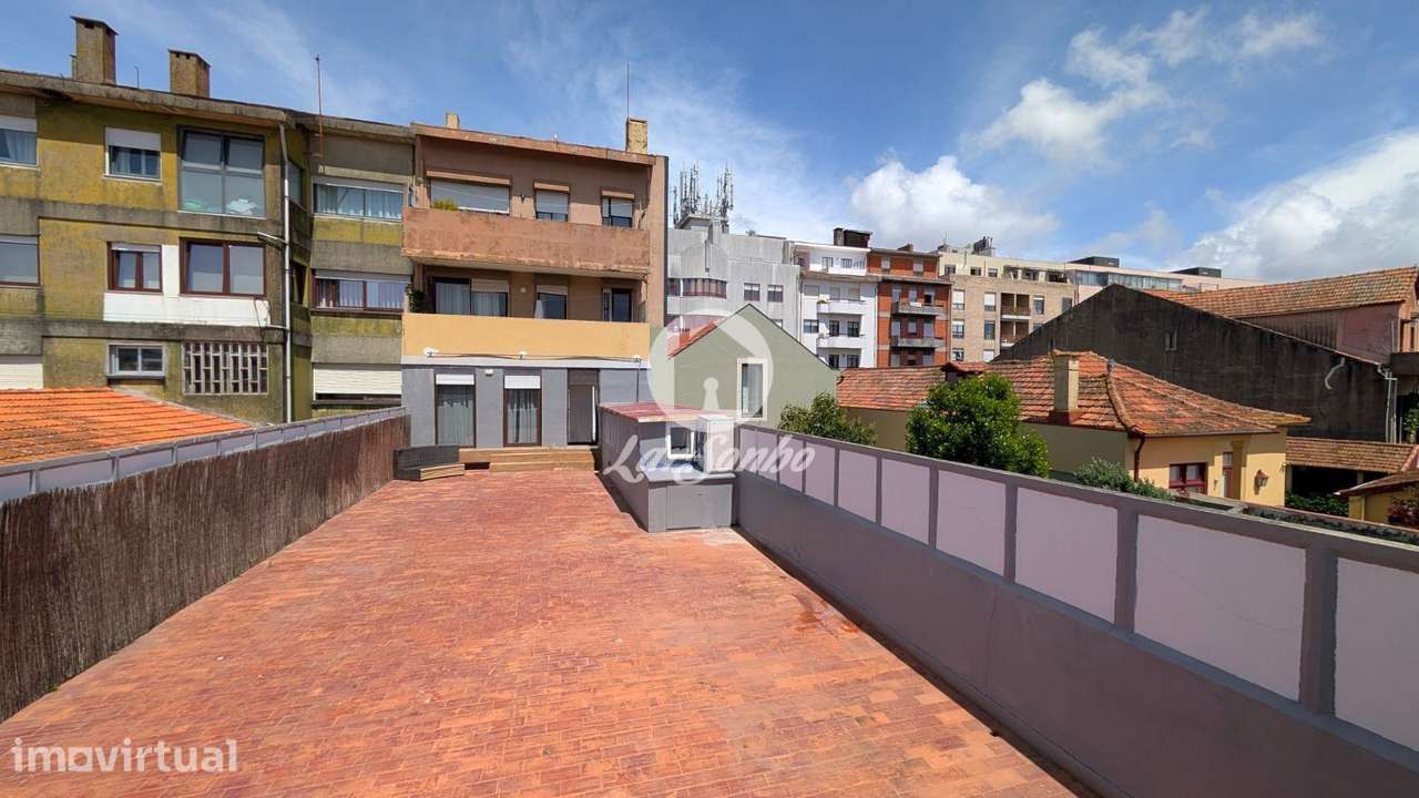 Apartamento T3, Como Novo, a 500m da Praia em Matosinhos - Grande imagem: 2/25