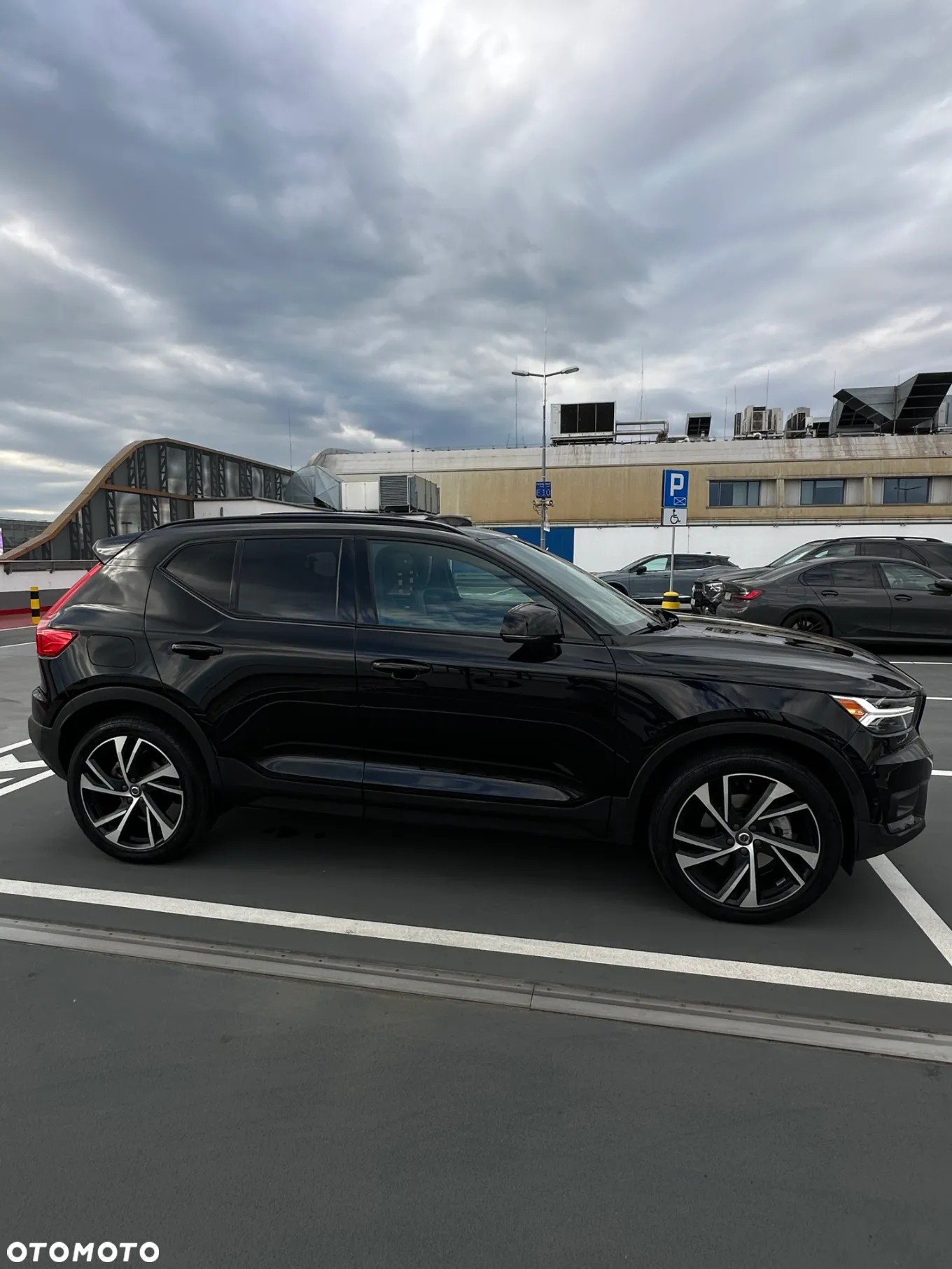 Volvo XC 40 T5 AWD R-Design - 7