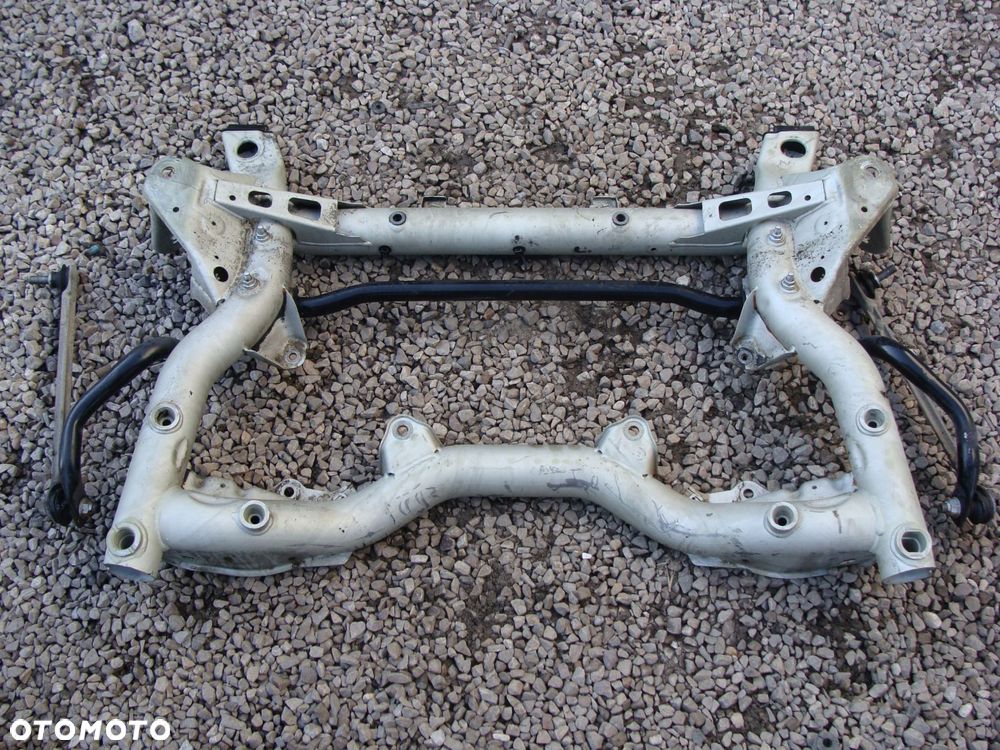 sanki belka zawieszenia mercedes cls w218 lift !! - 2